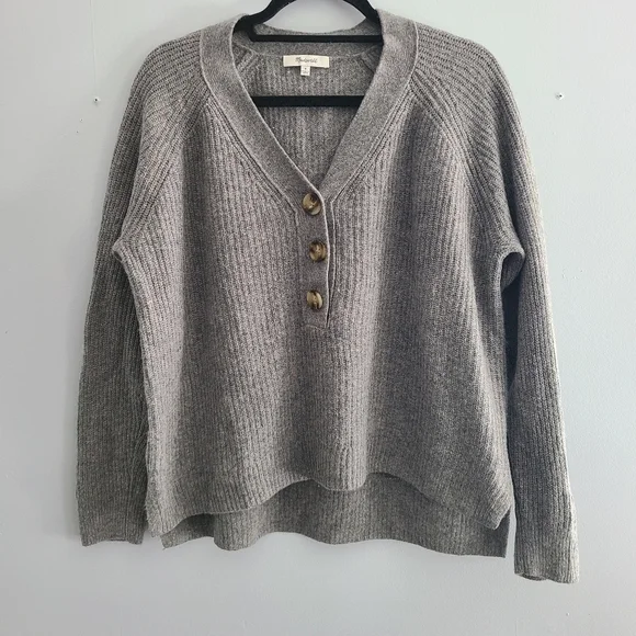 Madewell Ribbed Lyle Henley Heather Grey Sweater - Picture 2 of 8